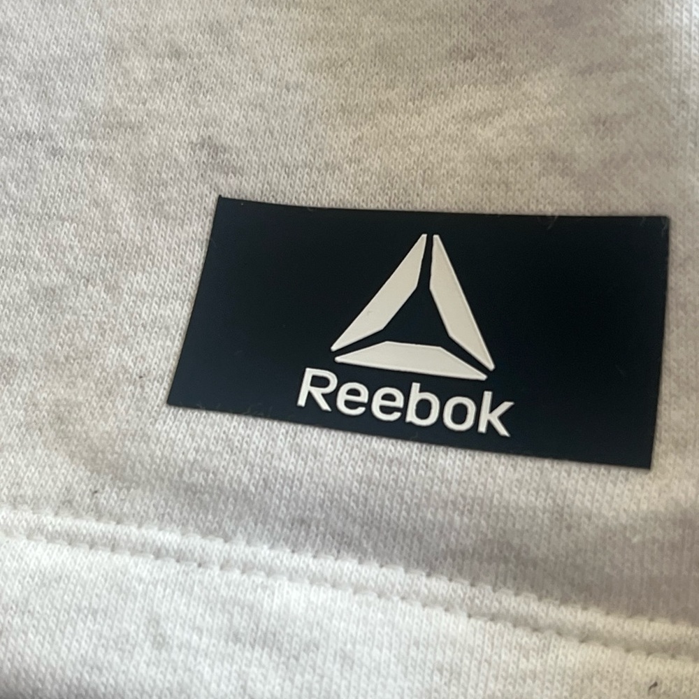 Reebok Green and Gray Shorts Soft Fabric Elastic Waistband Size XS NWT - Picture 2 of 5